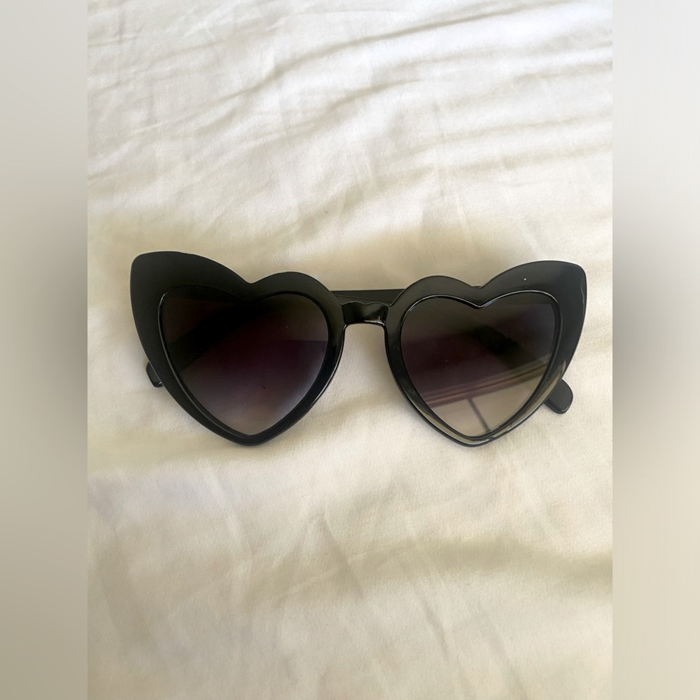 Heart shape sunglasses
